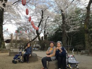 沼田公園へお花見 グループホーム沼田公園前